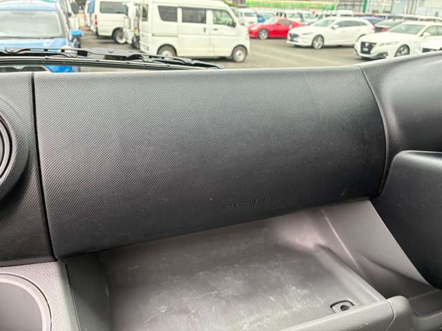 日野自動車 デュトロルートバン ４．０Ｄターボ H30年 (関東) 99