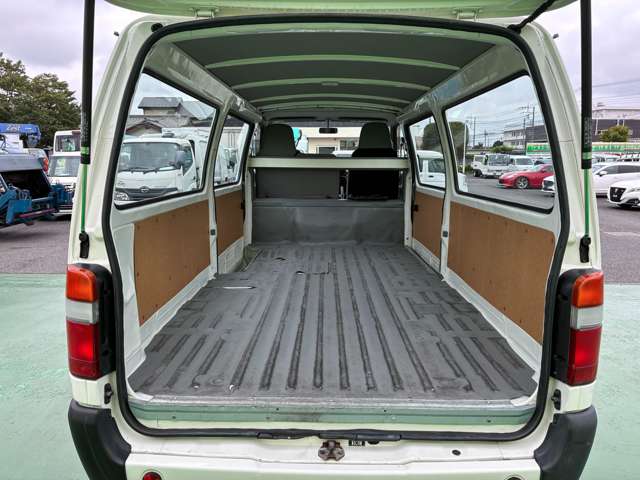 日野自動車 デュトロルートバン ４．０Ｄターボ H30年 (関東) 99