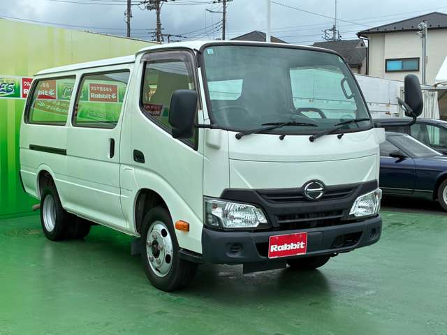 日野自動車 デュトロルートバン ４．０Ｄターボ H30年 (関東) 99