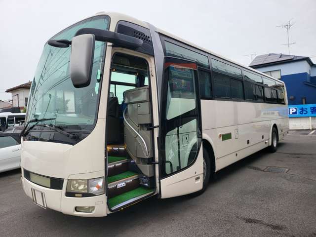 三菱フソウ エアロエース ５５人乗リ H22年 (関東) 99