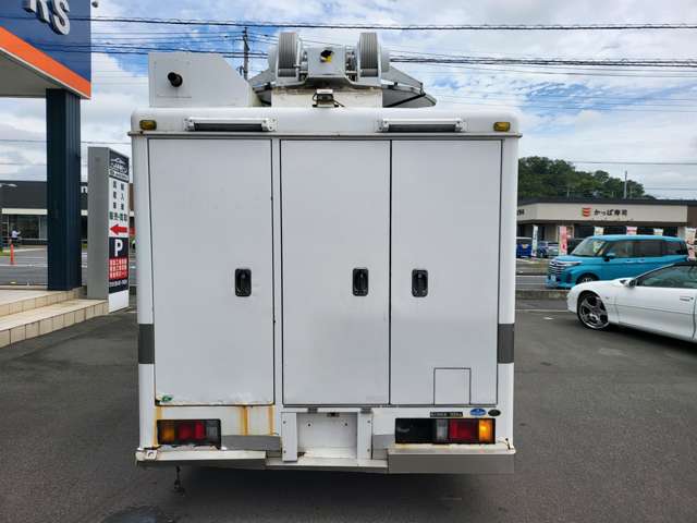 いすゞ エルフ 放送中継車 H20年 (関東) 99
