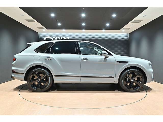 ベントレー ベンテイガ アズール ４ＷＤ R5年 (関東) 99