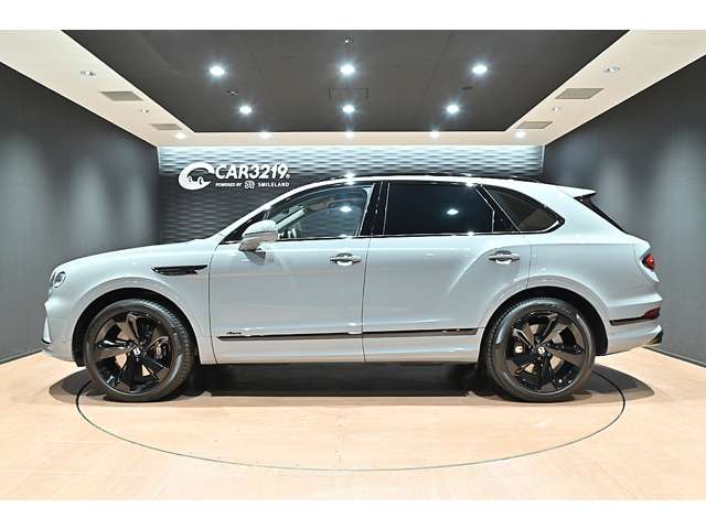 ベントレー ベンテイガ アズール ４ＷＤ R5年 (関東) 99