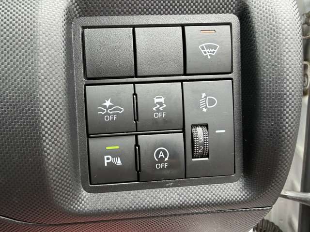 ダイハツ ロッキー １．０ Ｘ ４ＷＤ R3年 (東北) 99