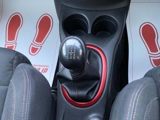 日産 ノート １．６ ＮＩＳＭＯ Ｓ H27年 (近畿) 99