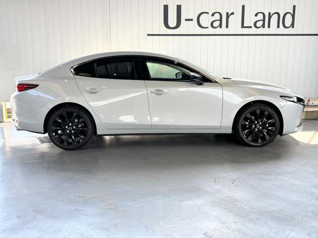 マツダ ＭＡＺＤＡ３　セダン ２．０ ２０Ｓ レトロスポーツエディション R8年 () 99