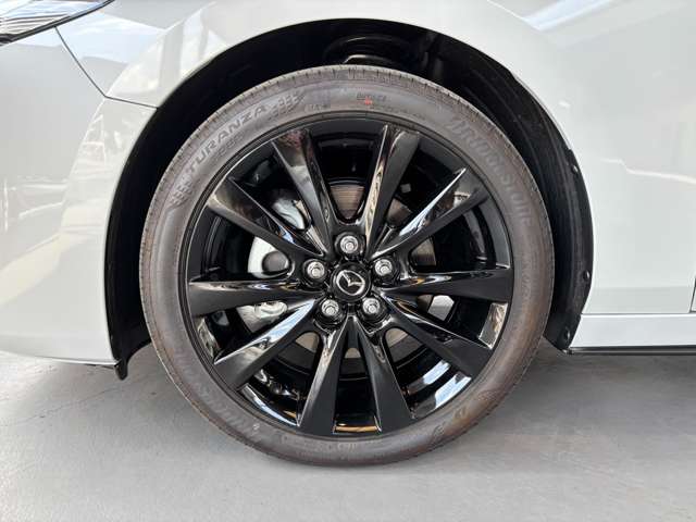マツダ ＭＡＺＤＡ３　セダン ２．０ ２０Ｓ レトロスポーツエディション R8年 () 99