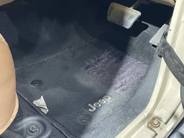 ジープ ラングラー　アンリミテッド アンリミテッド サハラ メイク マイ ジープ ４ＷＤ H29年 () 99