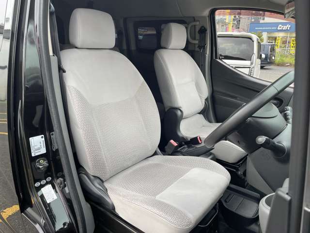 日産 ｅ−ＮＶ２００ワゴン Ｇ ７人乗 H27年 () 99