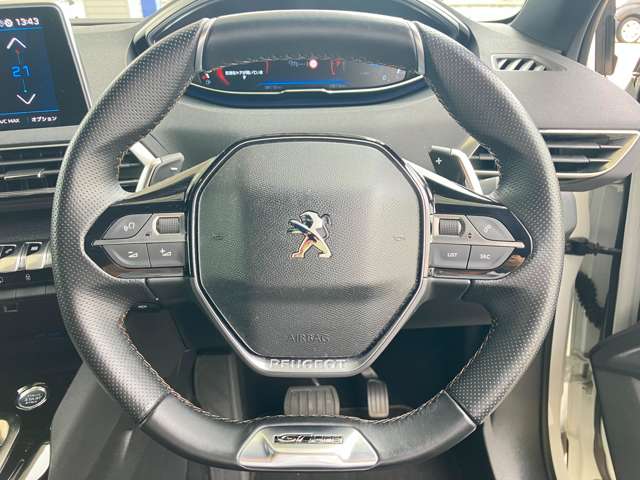 プジョー ３００８ ＧＴライン R2年 () 99