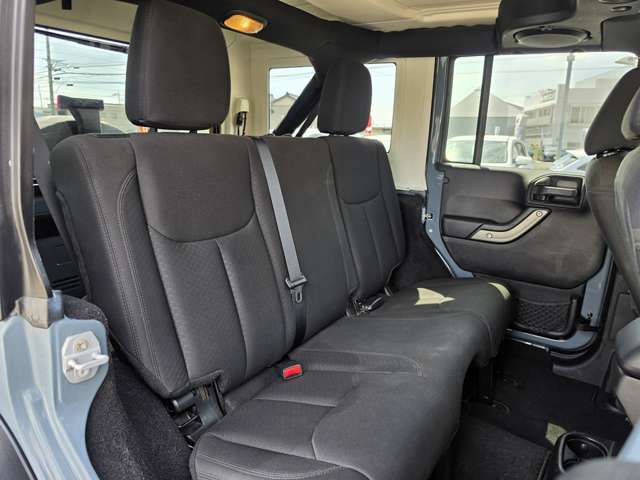 ジープ ラングラー　アンリミテッド アンリミテッド スポーツ ４ＷＤ H27年 () 99