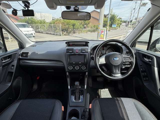 スバル フォレスター ２．０ エックスブレイク ４ＷＤ H26年 (東海) 99