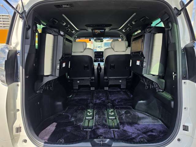 トヨタ ヴェルファイア　ハイブリッド ハイブリッド ２．５ エグゼクティブ ラウンジ Ｚ Ｅ－ＦＯＵＲ ４ＷＤ H30年 (東海) 99