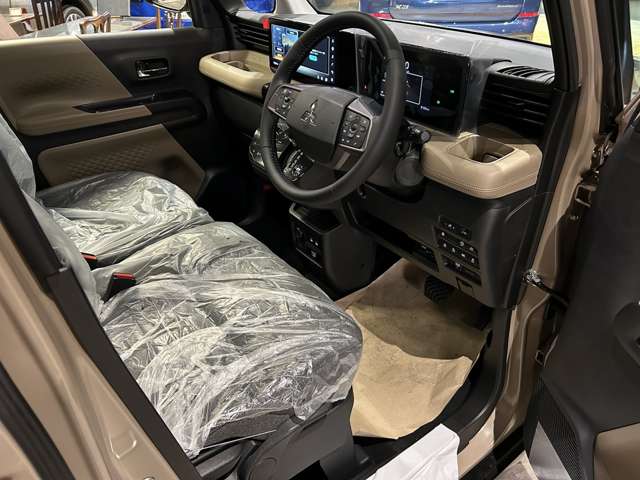 三菱 デリカ　ミニ ６６０ Ｔ プレミアム デリマル パッケージ ４ＷＤ R8年 (関東) 99