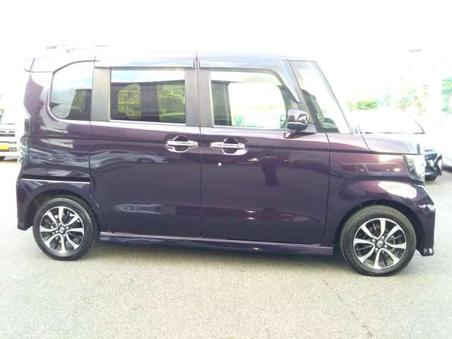 ホンダ Ｎ　ＢＯＸ カスタム ６６０ Ｇ ＥＸ ホンダセンシング H29年 (中国) 99