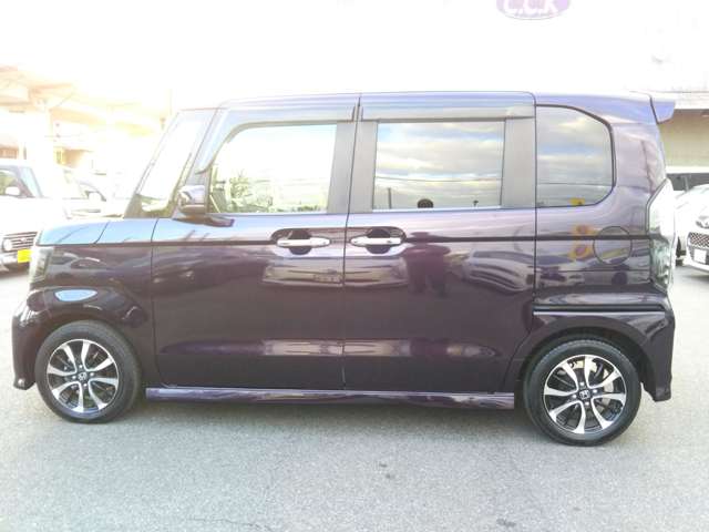 ホンダ Ｎ　ＢＯＸ カスタム ６６０ Ｇ ＥＸ ホンダセンシング H29年 (中国) 99