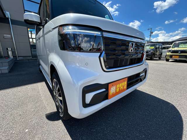 ホンダ Ｎ　ＢＯＸ カスタム ６６０ ４ＷＤ R8年 () 99