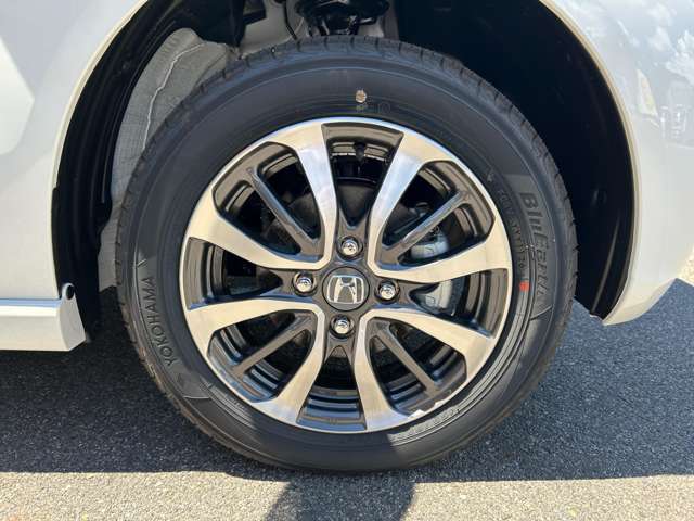 ホンダ Ｎ　ＢＯＸ カスタム ６６０ ４ＷＤ R8年 () 99