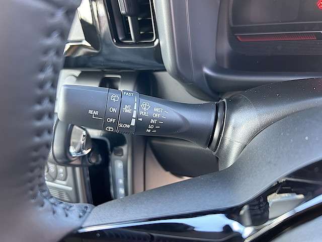 スズキ スペーシア ６６０ ギア ハイブリッド ＸＺ ４ＷＤ R7年 () 99
