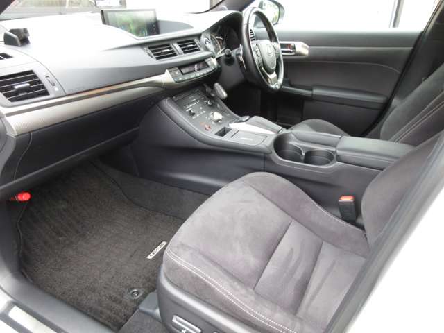 レクサス ＣＴ２００ｈ Ｆスポーツ R4年 (関東) 99