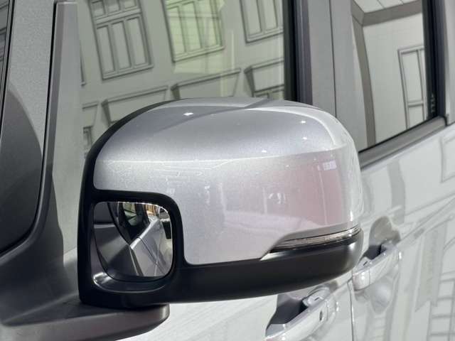 ホンダ Ｎ　ＢＯＸ ６６０ ４ＷＤ R8年 () 99