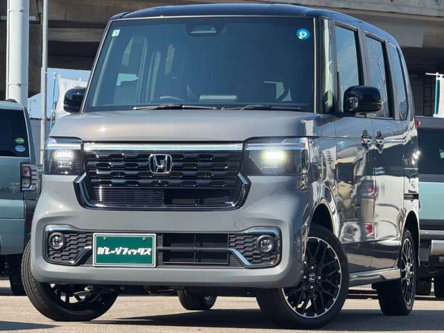 ホンダ Ｎ　ＢＯＸ カスタム ６６０ ターボ コーディネートスタイル ２トーン ４ＷＤ R8年 () 99