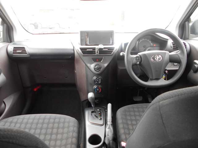 トヨタ ｉＱ １．０ １００Ｘ H20年 (東海) 99