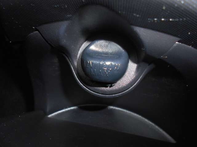 トヨタ ｉＱ １．０ １００Ｘ H20年 (東海) 99