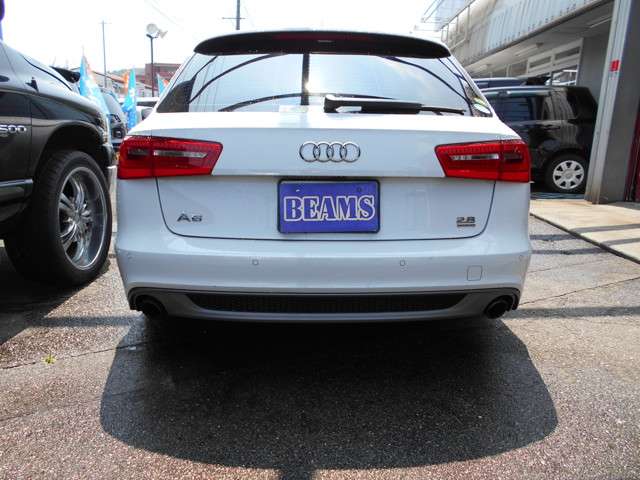 アウディ Ａ６　アバント ２．８ ＦＳＩ クワトロ Ｓラインパッケージ ４ＷＤ H24年 (東海) 99