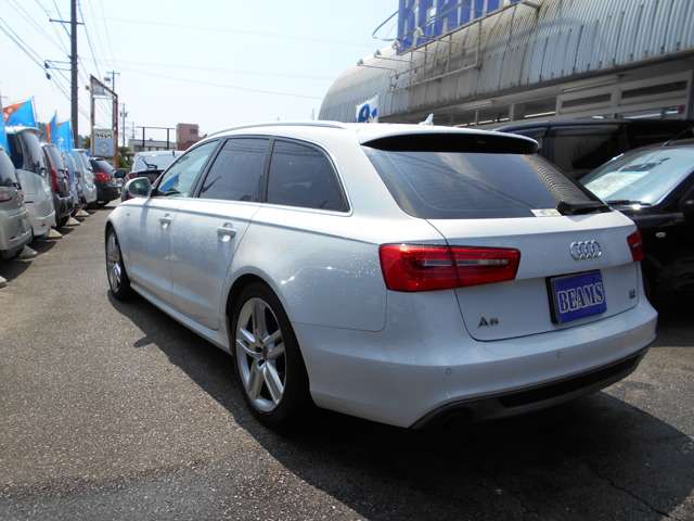 アウディ Ａ６　アバント ２．８ ＦＳＩ クワトロ Ｓラインパッケージ ４ＷＤ H24年 (東海) 99