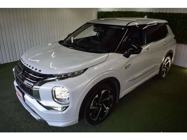 三菱 アウトランダーＰＨＥＶ ＰＨＥＶ ２．４ Ｇ ４ＷＤ R3年 (北海道) 99