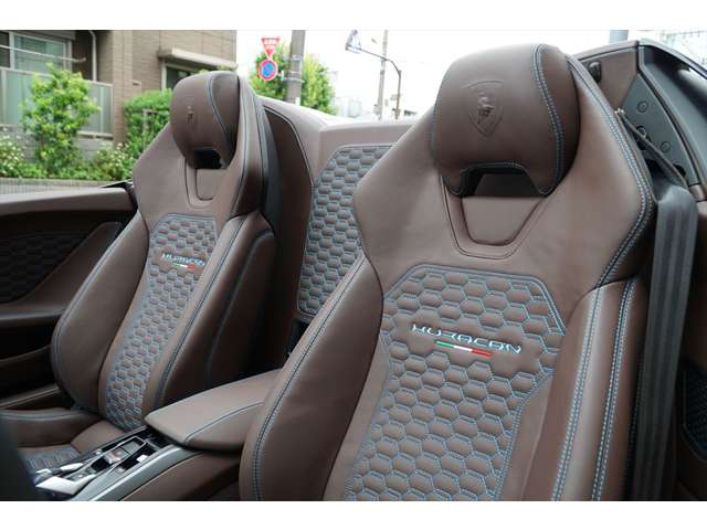 ランボルギーニ ウラカンスパイダー ＲＷＤ （ＬＤＦ） R1年 (関東) 99