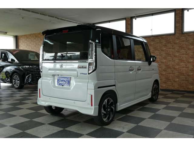 スズキ スペーシア　ギア ６６０ カスタム ハイブリッド ＸＳターボ ４ＷＤ R8年 () 99