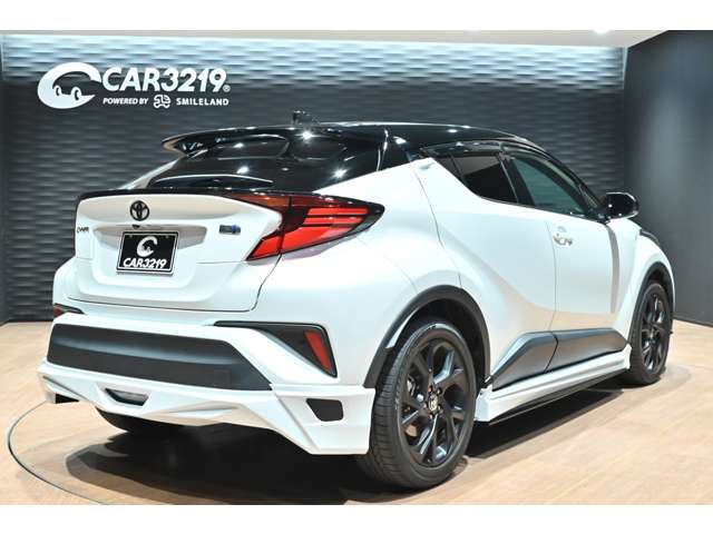 トヨタ Ｃ−ＨＲ ハイブリッド １．８ Ｇ モード ネロ セーフティ プラスＩＩＩ R5年 (関東) 99