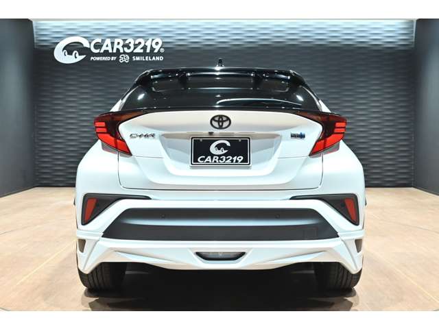 トヨタ Ｃ−ＨＲ ハイブリッド １．８ Ｇ モード ネロ セーフティ プラスＩＩＩ R5年 (関東) 99