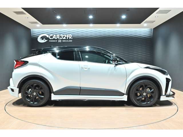 トヨタ Ｃ−ＨＲ ハイブリッド １．８ Ｇ モード ネロ セーフティ プラスＩＩＩ R5年 (関東) 99