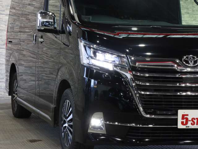 トヨタ グランエース ２．８ プレミアム ディーゼルターボ R2年 (関東) 99