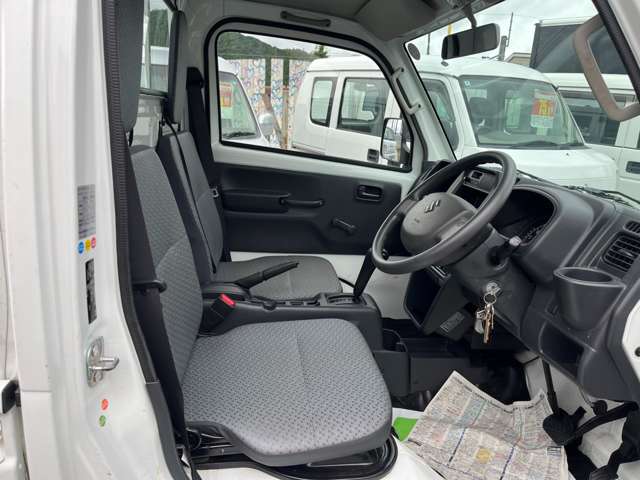 スズキ キャリイトラック ６６０ ＫＣエアコン・パワステ ３方開 ４ＷＤ H28年 (近畿) 99