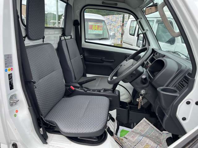 スズキ キャリイトラック ６６０ ＫＣエアコン・パワステ ３方開 ４ＷＤ H28年 (近畿) 99