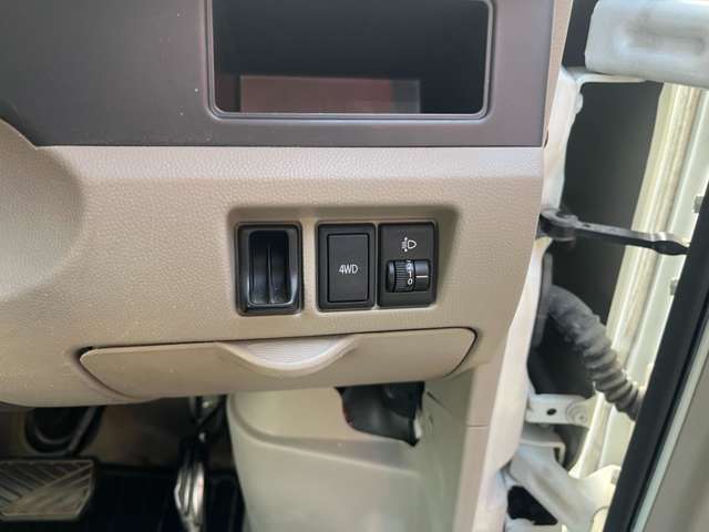 日産 ＮＶ１００クリッパー ６６０ ＤＸ ハイルーフ ４ＷＤ H26年 (近畿) 99