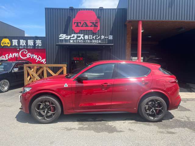アルファロメオ ステルヴィオ ２．９ Ｖ６ ビターボ クアドリフォリオ ４ＷＤ R1年 (近畿) 99