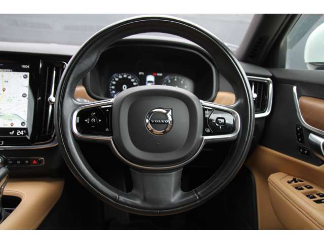 ボルボ Ｖ９０ Ｔ６ ＡＷＤ インスクリプション ４ＷＤ H29年 (関東) 99