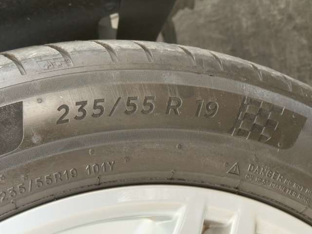 ポルシェ マカン ＰＤＫ ４ＷＤ R4年 (関東) 99