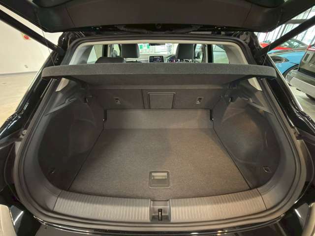 フォルクスワーゲン Ｔ－ＲＯＣ ＴＤＩ スタイル ディーゼルターボ R5年 (関東) 99