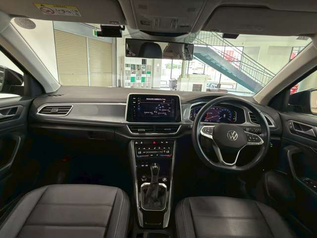 フォルクスワーゲン Ｔ－ＲＯＣ ＴＤＩ スタイル ディーゼルターボ R5年 (関東) 99