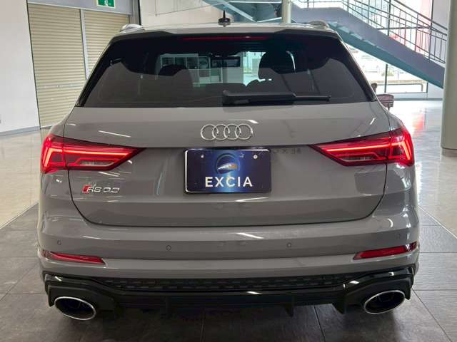 アウディ ＲＳ　Ｑ３ ２．５ ４ＷＤ R3年 (関東) 99