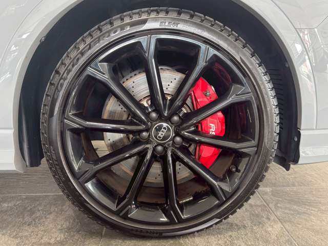 アウディ ＲＳ　Ｑ３ ２．５ ４ＷＤ R3年 (関東) 99