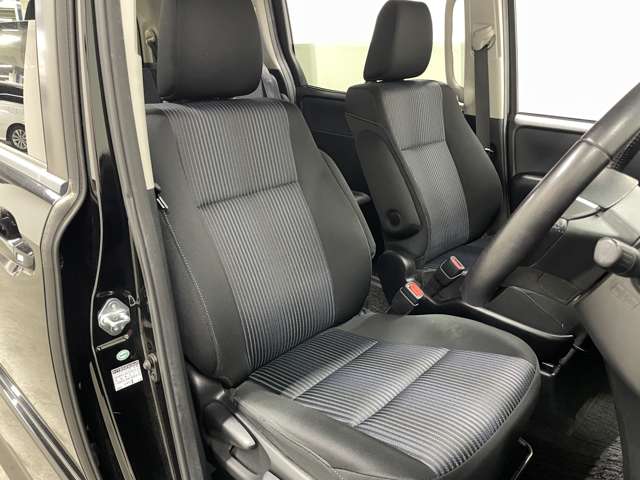 トヨタ ヴォクシー ２．０ ＺＳ H26年 () 99