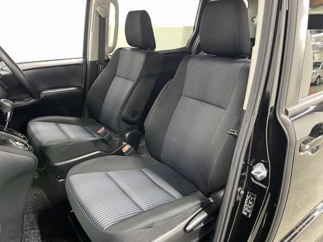 トヨタ ヴォクシー ２．０ ＺＳ H26年 () 99