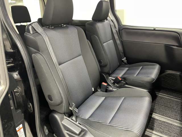 トヨタ ヴォクシー ２．０ ＺＳ H26年 () 99
